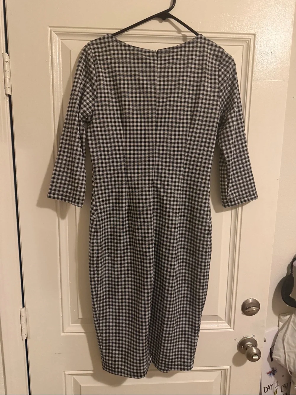 Black and White Gingham Midi Dress with Three-Quarter Sleeves